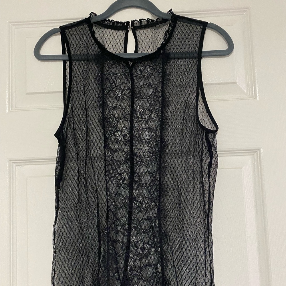 Express top. Removed tag bc it was uncomfortable